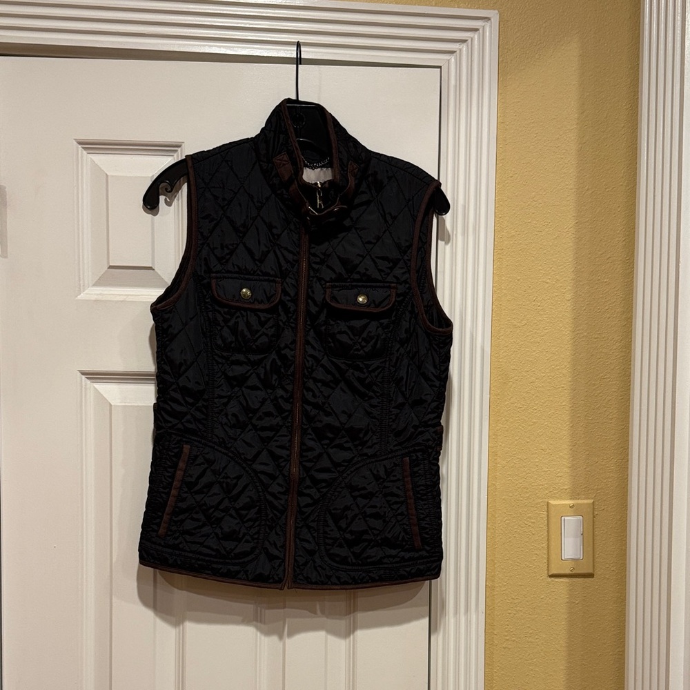 Banana Republic Black Quilted Vest with Suede Brown Trim - small